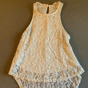Sleeveless laced top